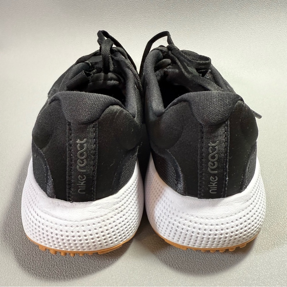 Nike Black and Gray React Escape Run 2 Running Shoes - Picture 7 of 11
